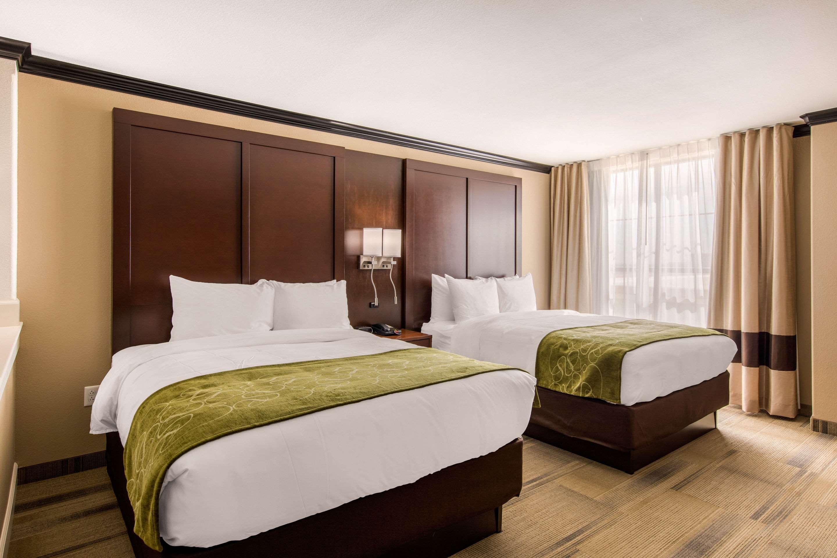 Comfort Suites Liberal Eksteriør bilde